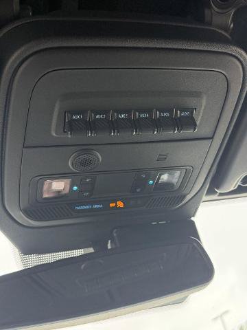Certified 2023 Ford Bronco Black Diamond AWD/4WD image 18