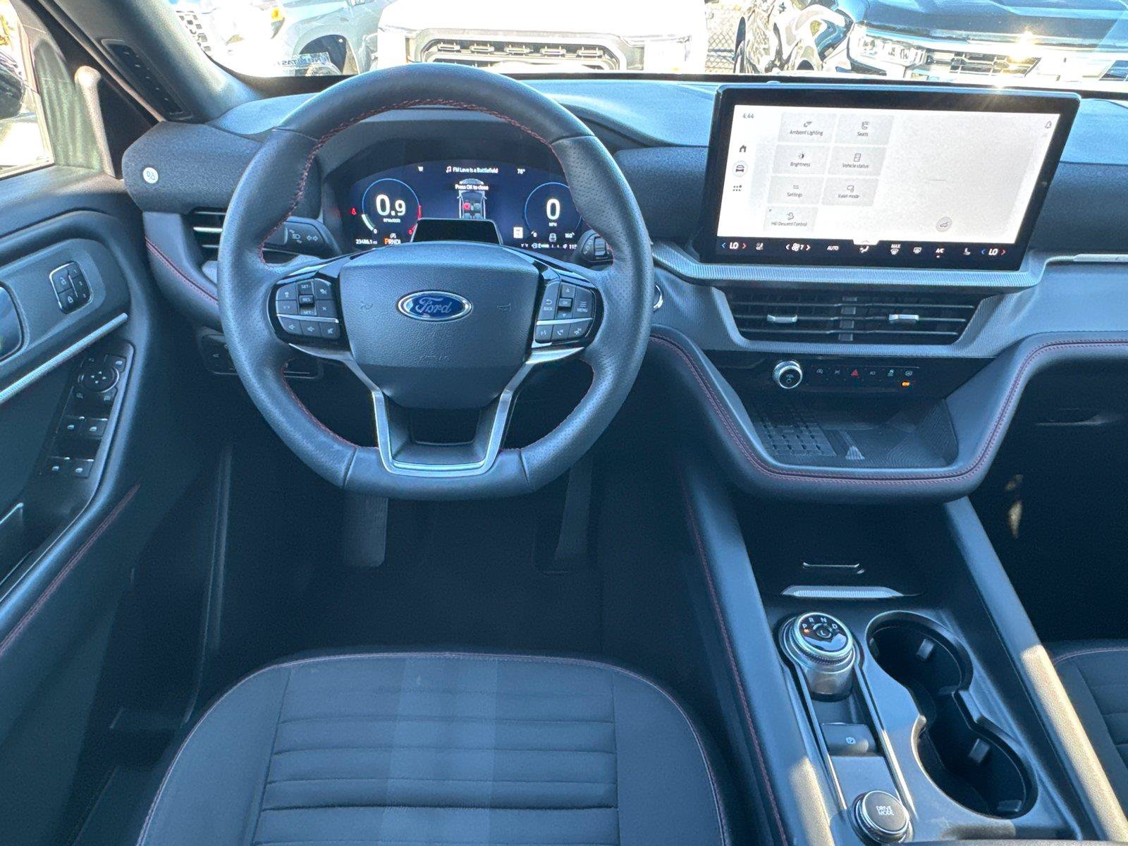 Certified 2025 Ford Explorer ST-Line w/ Premium Package RWD image 23