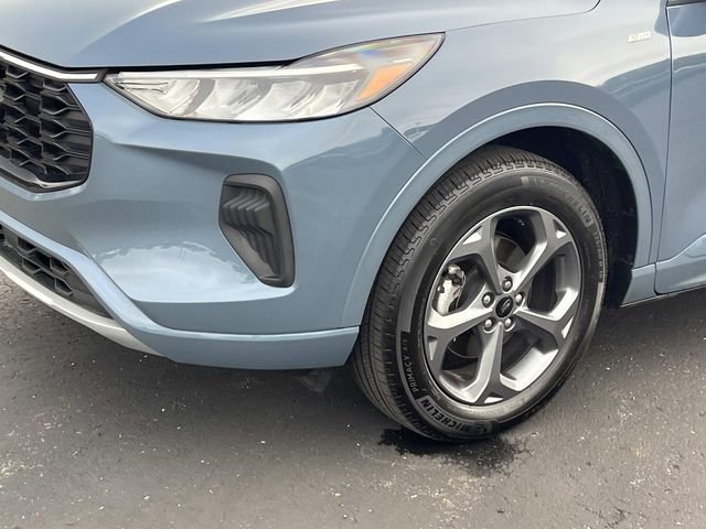 Certified 2024 Ford Escape ST-Line w/ Tech Pack #1 AWD/4WD image 8