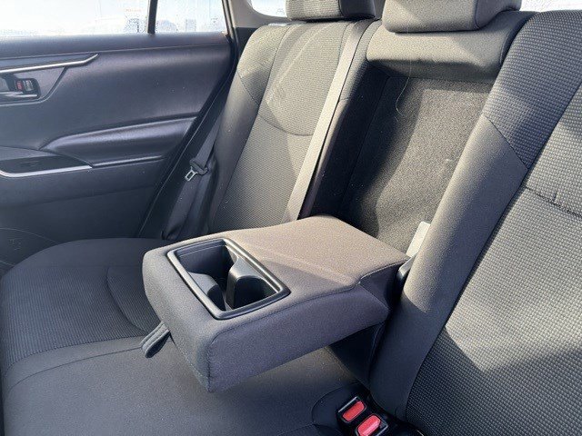 Used 2024 Toyota RAV4 LE image 24