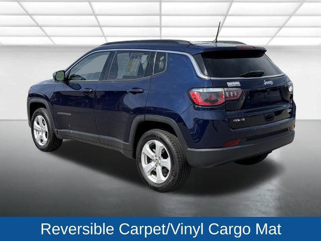 Used 2018 Jeep Compass Latitude w/ Cold Weather Group AWD/4WD image 8