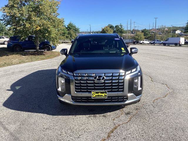 Used 2023 Hyundai Palisade Calligraphy AWD/4WD image 2