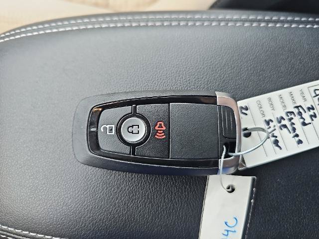 Certified 2022 Ford Escape SE AWD/4WD image 13