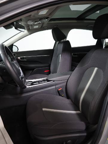 Used 2022 Hyundai Sonata SEL w/ Convenience Package FWD image 8