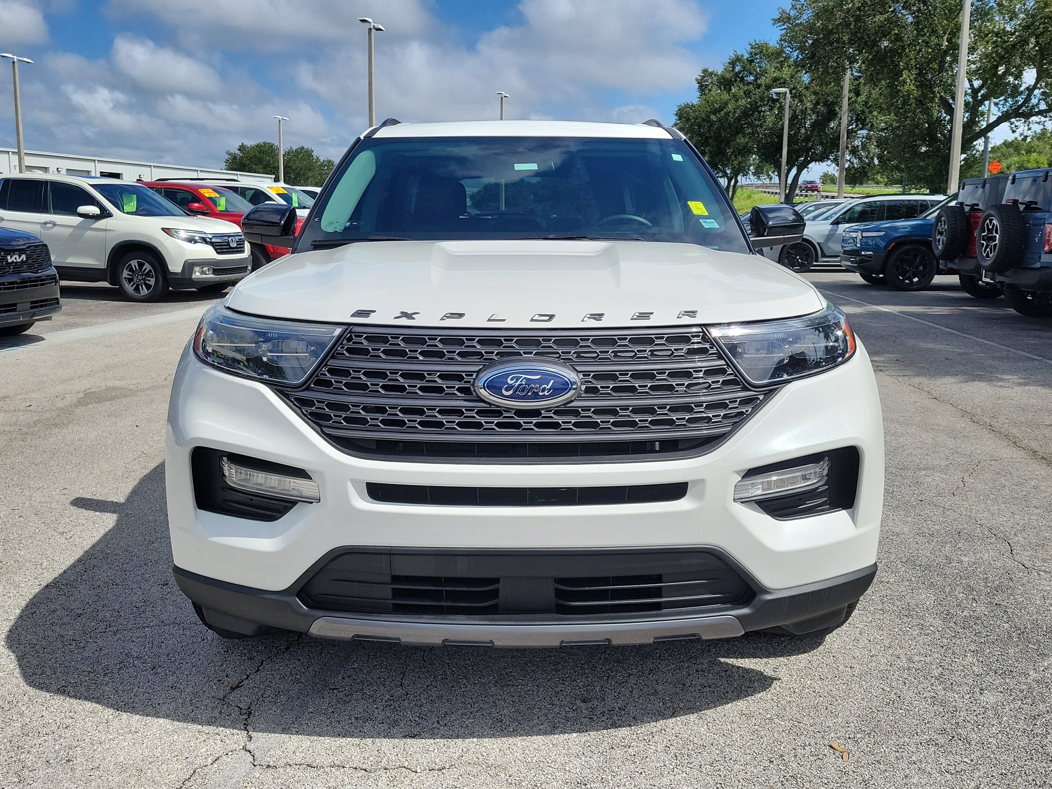 Certified 2022 Ford Explorer XLT w/ Equipment Group 202A RWD video 2