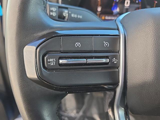 Used 2023 Chevrolet Colorado LT w/ LT Convenience Package AWD/4WD image 20