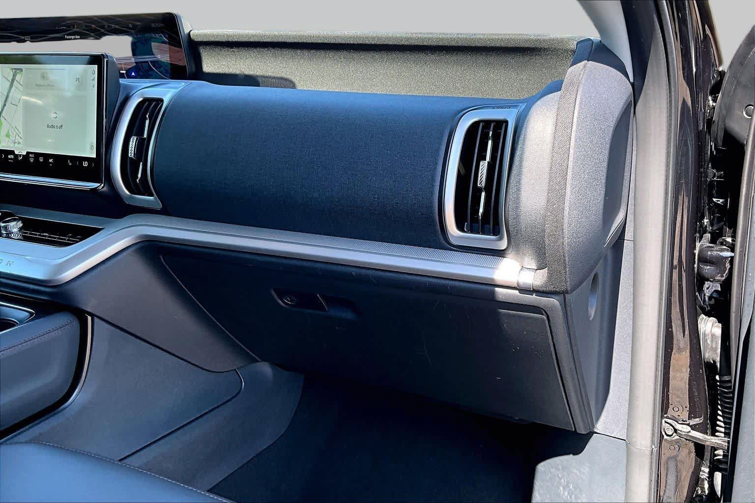 Certified 2025 Ford Expedition Active RWD image 19