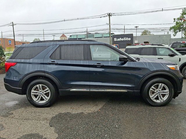 Certified 2023 Ford Explorer XLT w/ Equipment Group 202A AWD/4WD image 8
