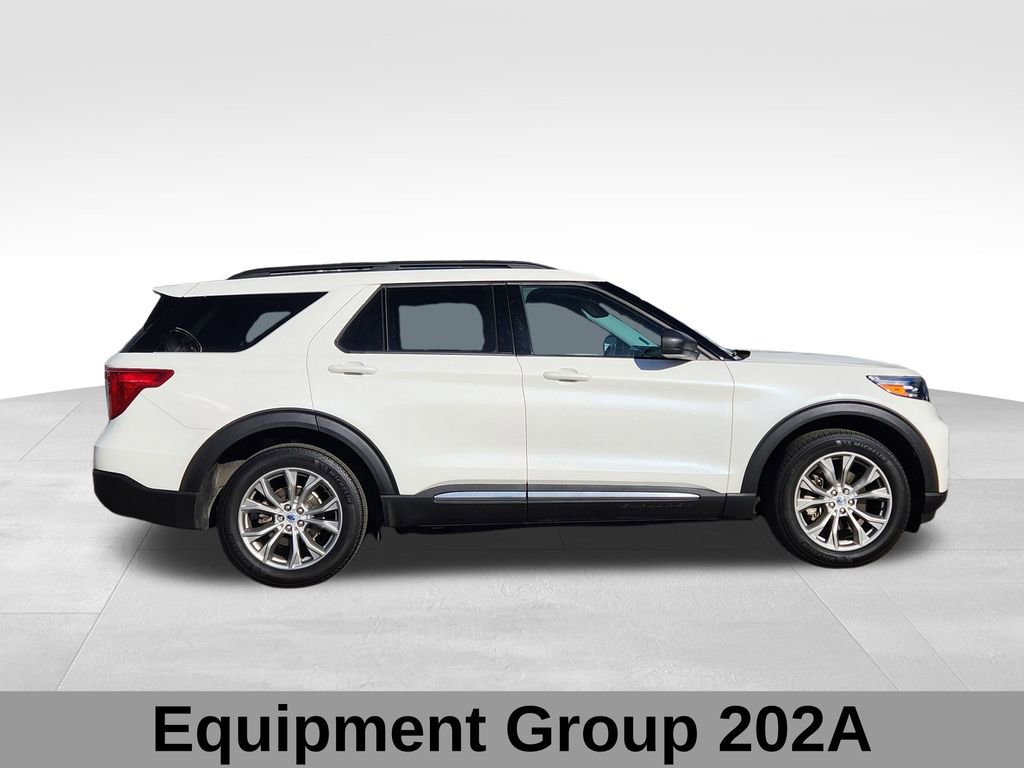 Certified 2023 Ford Explorer XLT w/ Equipment Group 202A image 2