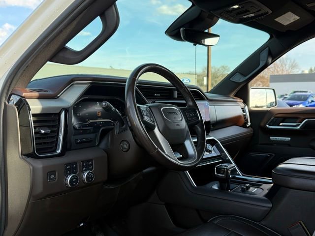 Used 2023 GMC Sierra 1500 Denali w/ Technology Package AWD/4WD image 15