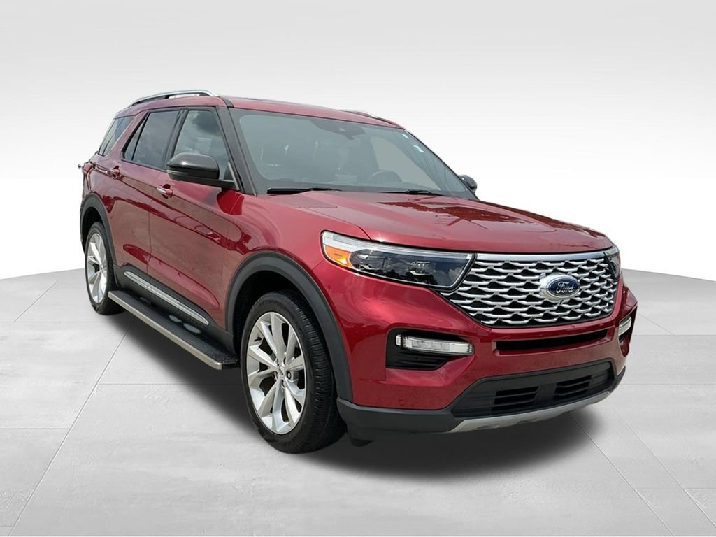 Certified 2023 Ford Explorer Platinum w/ Technology Package AWD/4WD image 12