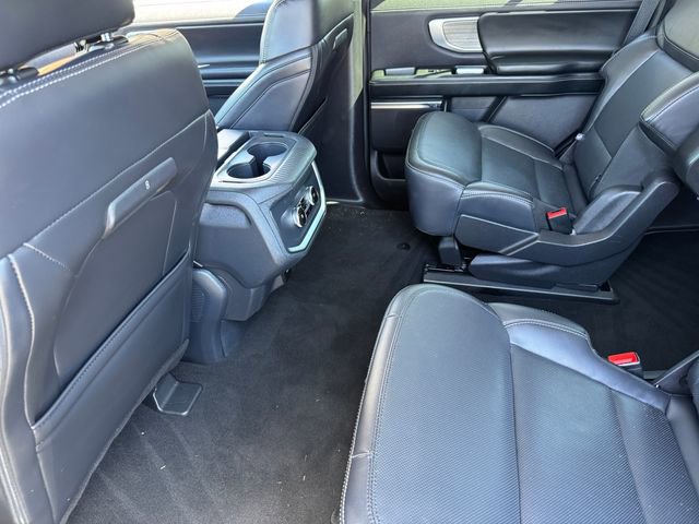 Certified 2025 Ford Expedition Platinum AWD/4WD image 17