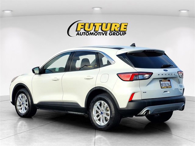 Certified 2022 Ford Escape SE w/ Convenience Package image 3