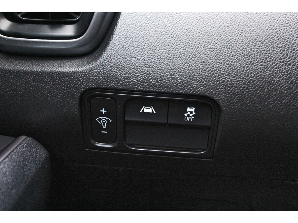 Used 2023 Kia Sorento S w/ Panoramic Sunroof Package FWD image 19