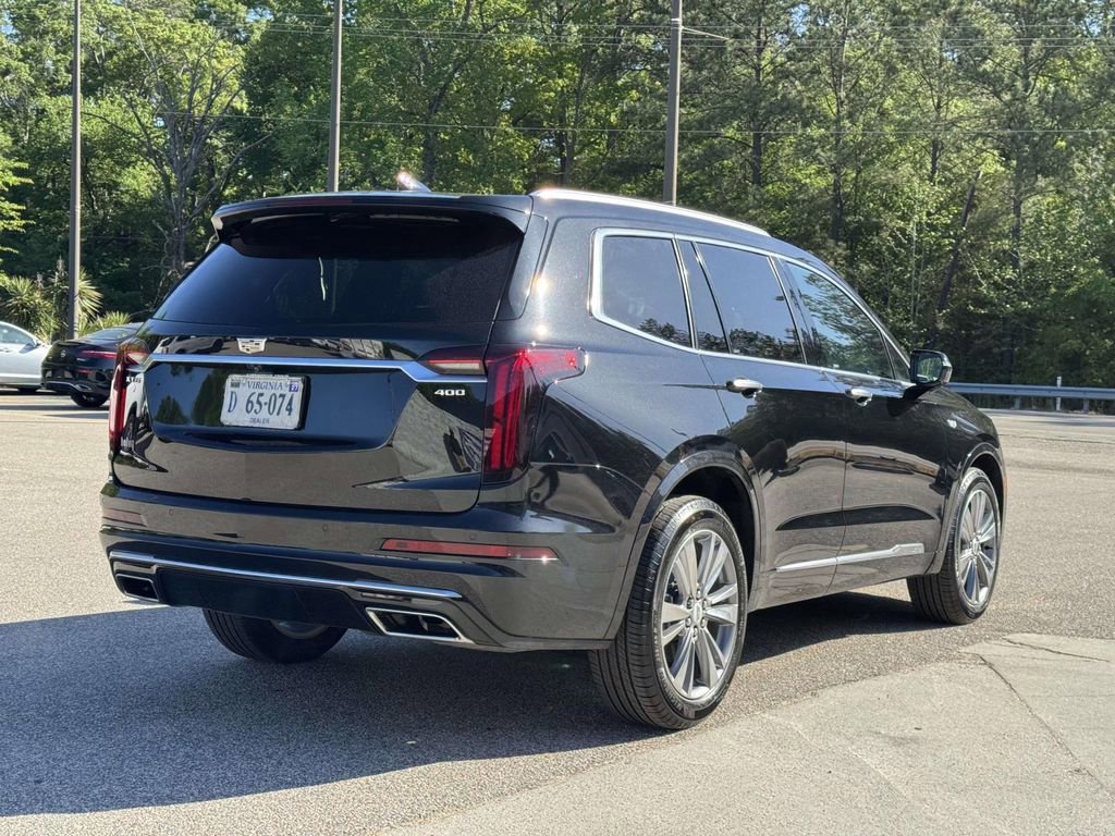 Used 2024 Cadillac XT6 Premium Luxury w/ LPO, Floor Liner Package FWD image 4