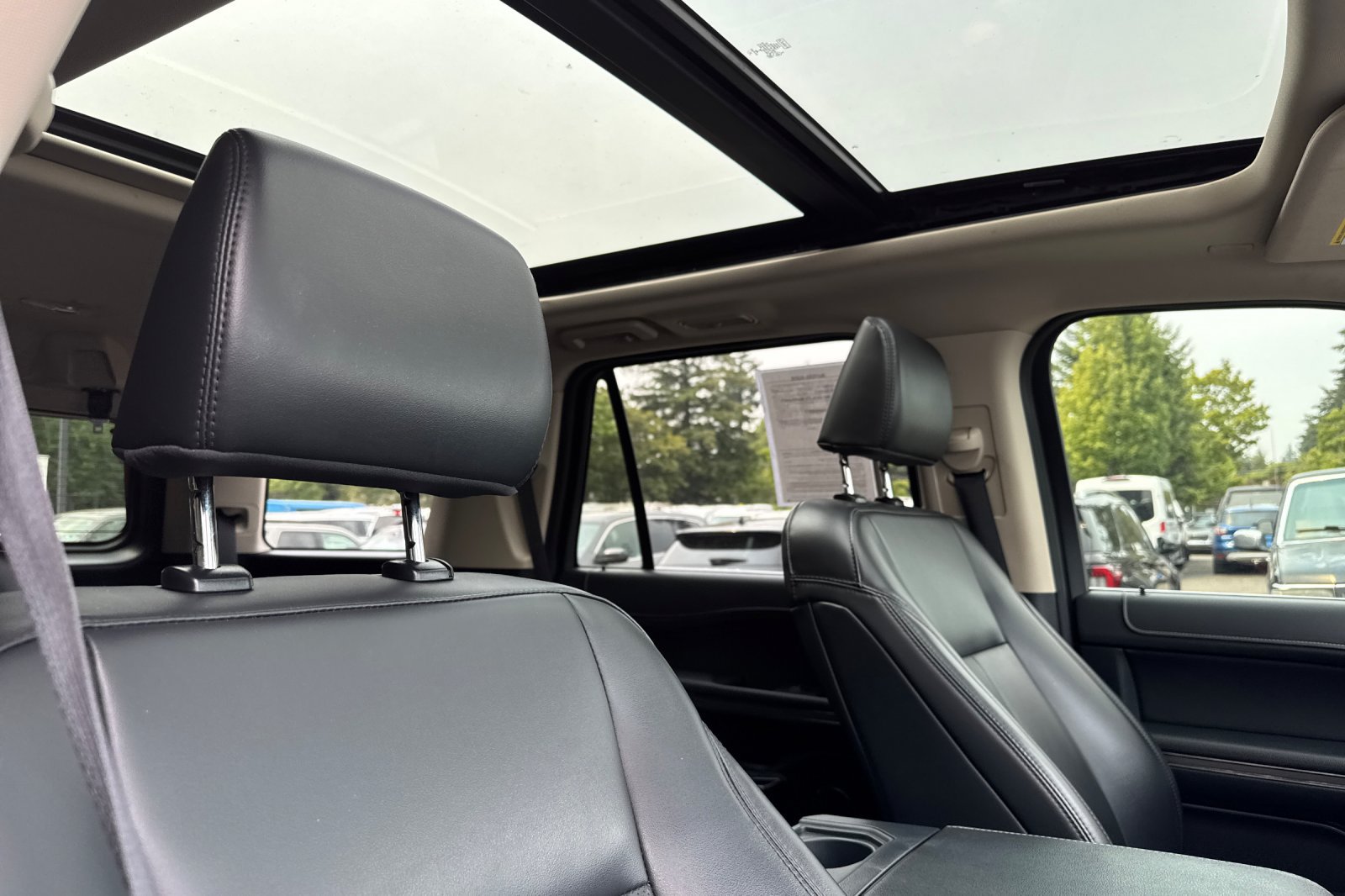 Certified 2022 Ford Expedition XLT AWD/4WD image 18