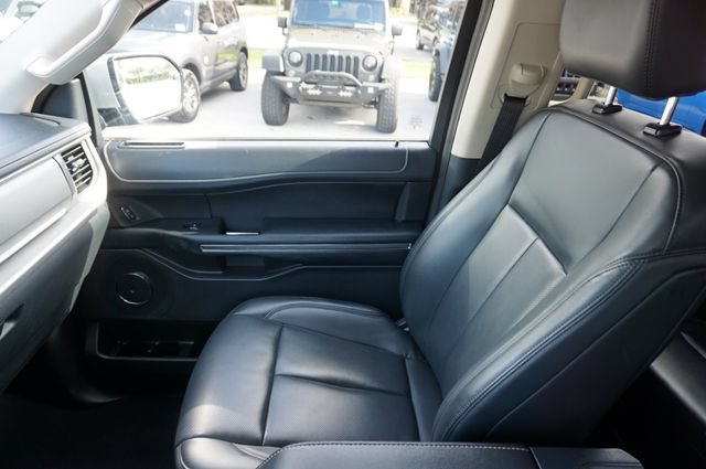 Certified 2023 Ford Expedition XLT RWD image 35