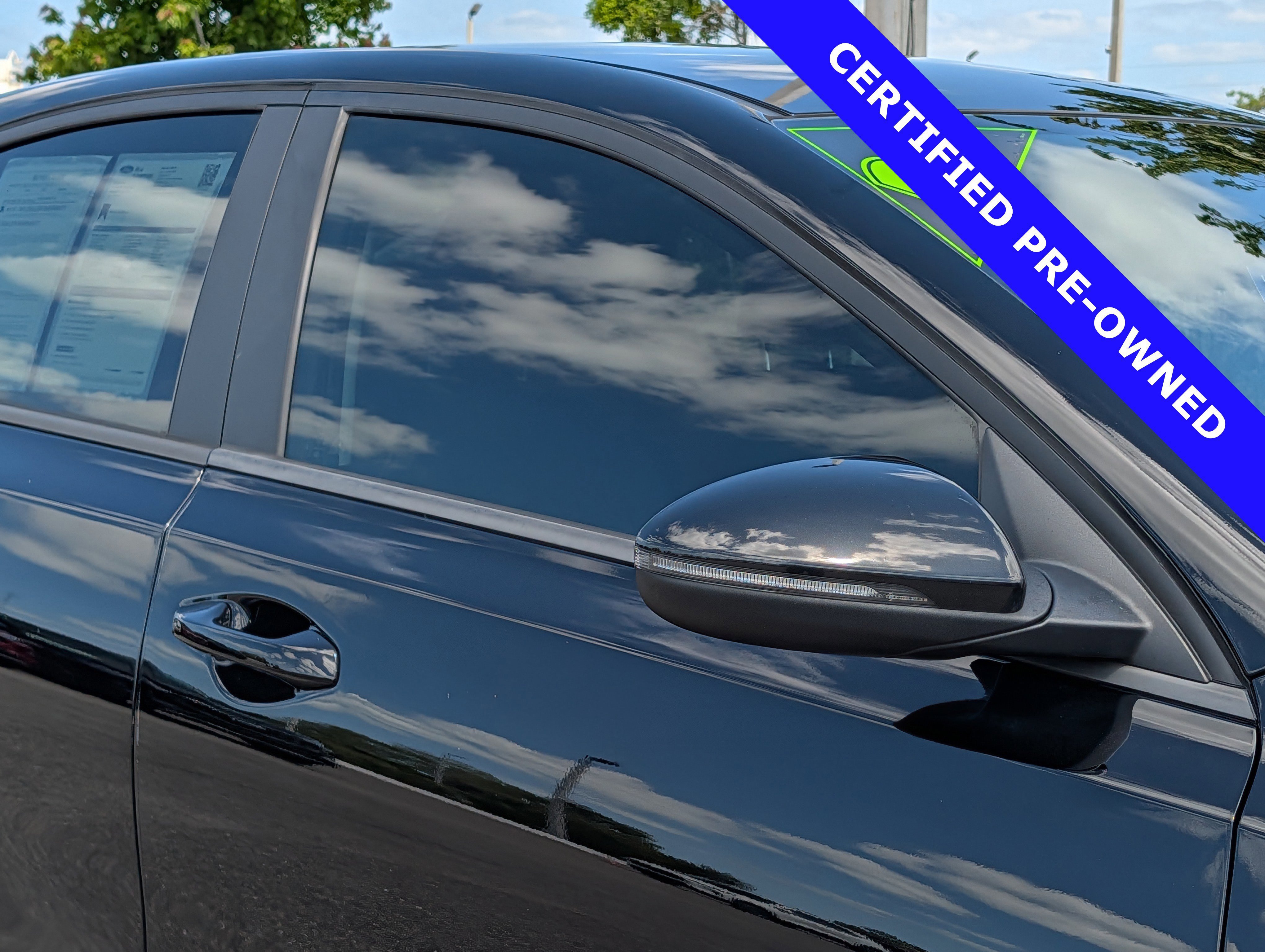 Used 2023 Kia Forte LXS w/ LXS Technology Package FWD image 10