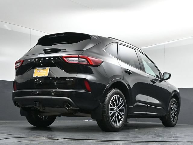 Certified 2024 Ford Escape ST-Line Select w/ Class II Trailer Tow Package AWD/4WD image 36