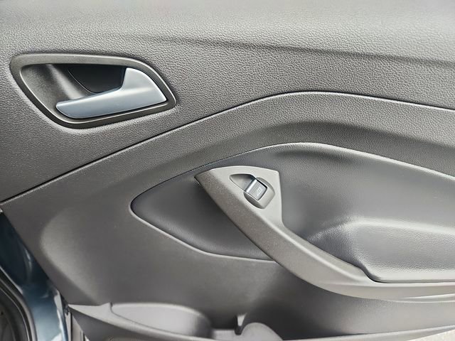 Certified 2019 Ford Escape SE image 30