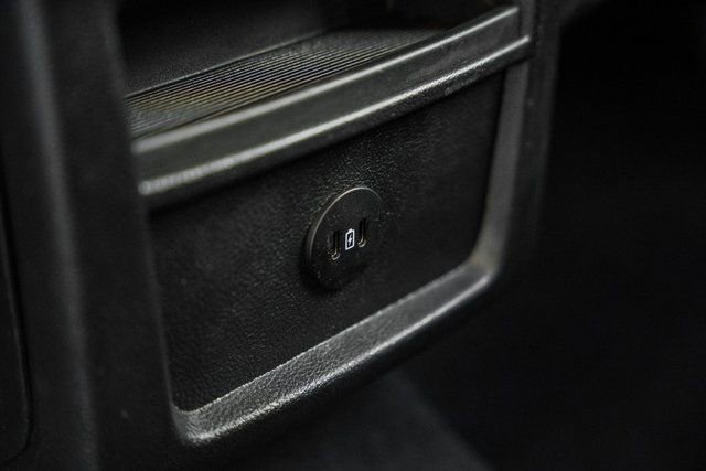 Certified 2022 Ford Edge SE w/ Black Appearance Package image 41