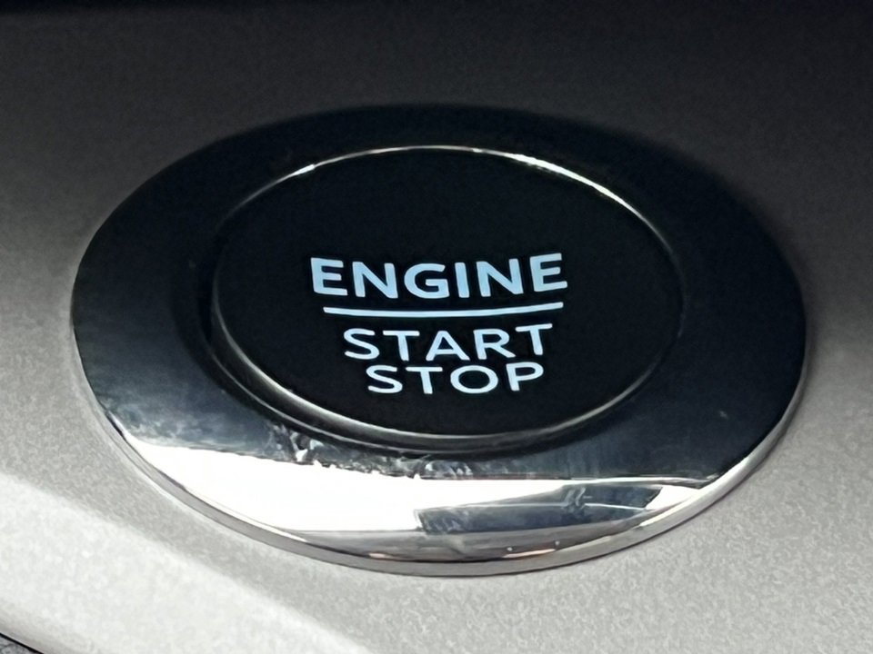 Certified 2023 Ford Explorer XLT w/ Equipment Group 202A image 31