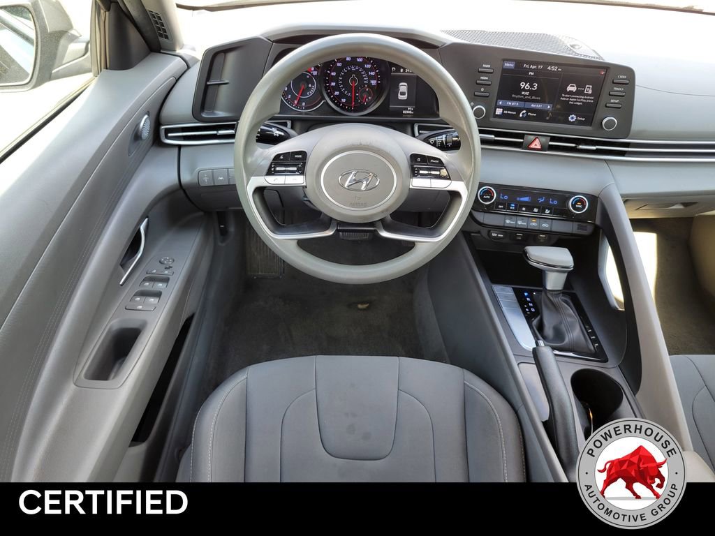 Used 2023 Hyundai Elantra SEL FWD image 17