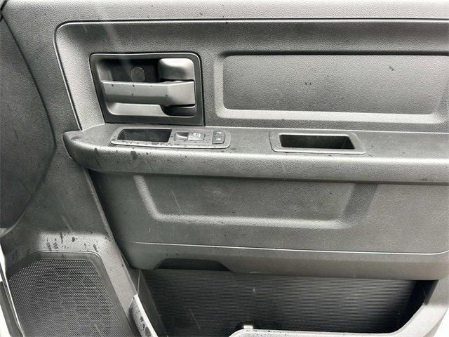 Used 2024 RAM 3500 Tradesman w/ Chrome Appearance Group image 29