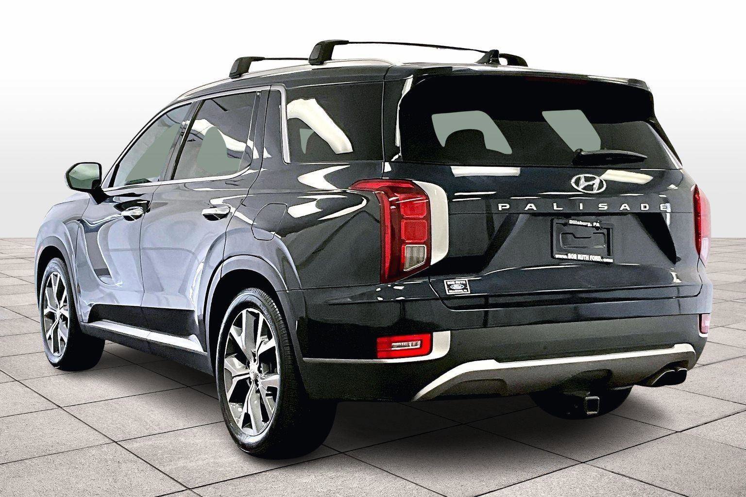 Used 2021 Hyundai Palisade SEL w/ Premium Package image 4