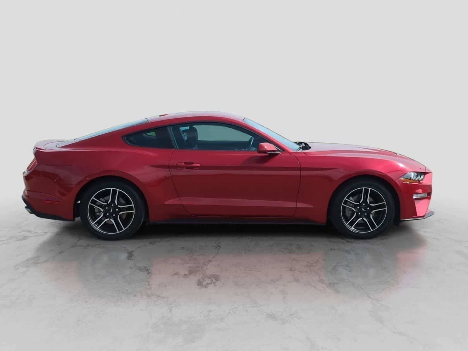 Certified 2022 Ford Mustang Premium RWD image 9