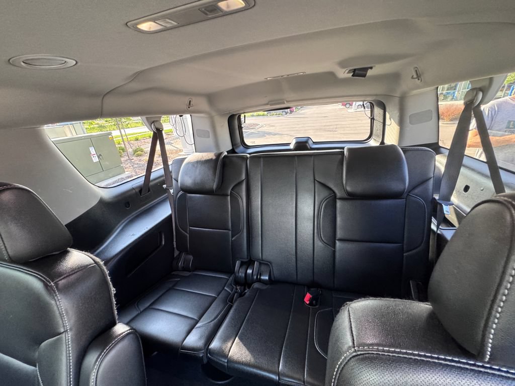 Used 2019 GMC Yukon XL SLT AWD/4WD image 32