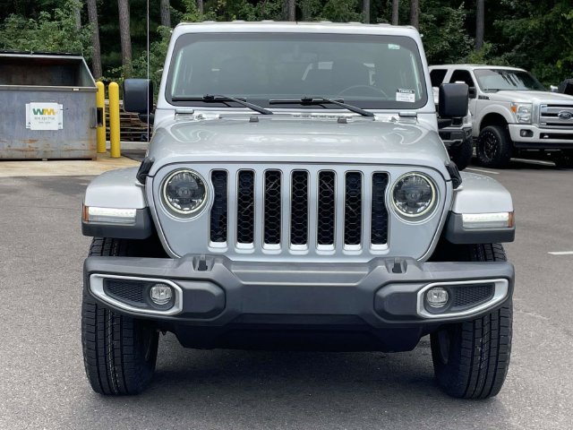 Used 2023 Jeep Gladiator Overland w/ LED Lighting Group AWD/4WD image 36