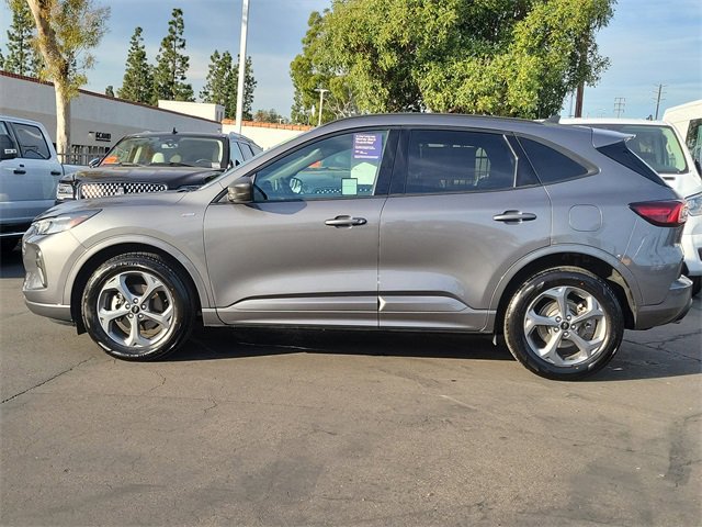 Certified 2023 Ford Escape ST-Line image 2