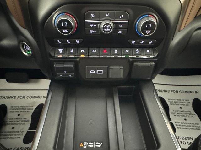 Used 2023 Chevrolet Silverado 2500 High Country w/ Technology Package AWD/4WD image 15