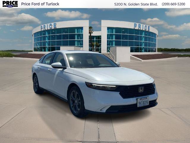 Used 2023 Honda Accord EX image 3