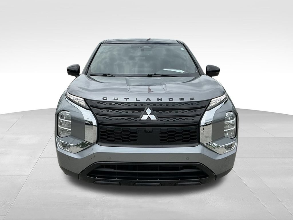 Used 2023 Mitsubishi Outlander SEL FWD image 19