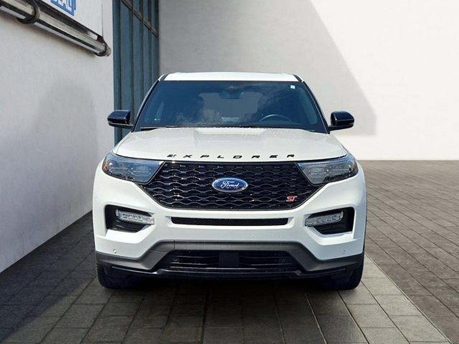 Certified 2022 Ford Explorer ST w/ Equipment Group 401A AWD/4WD image 8