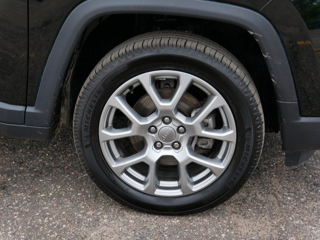 Used 2022 Jeep Compass Latitude AWD/4WD image 7