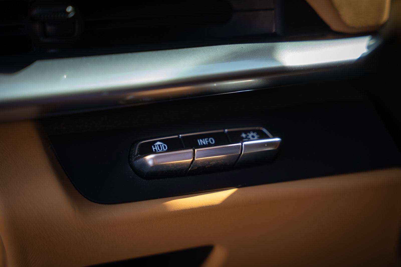 Used 2021 Chevrolet Corvette Stingray Premium Conv w/ Z51 Performance Package image 44