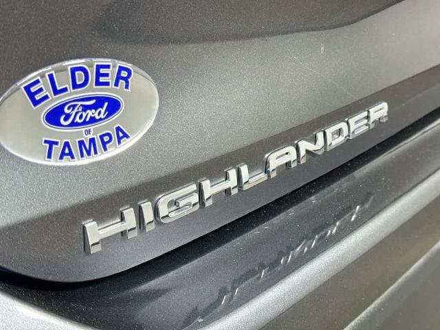 Used 2023 Toyota Highlander XLE FWD image 7
