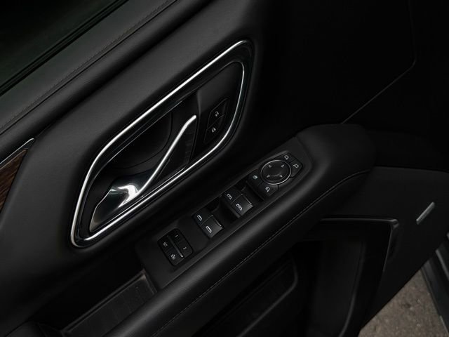 Used 2021 Chevrolet Suburban High Country image 27