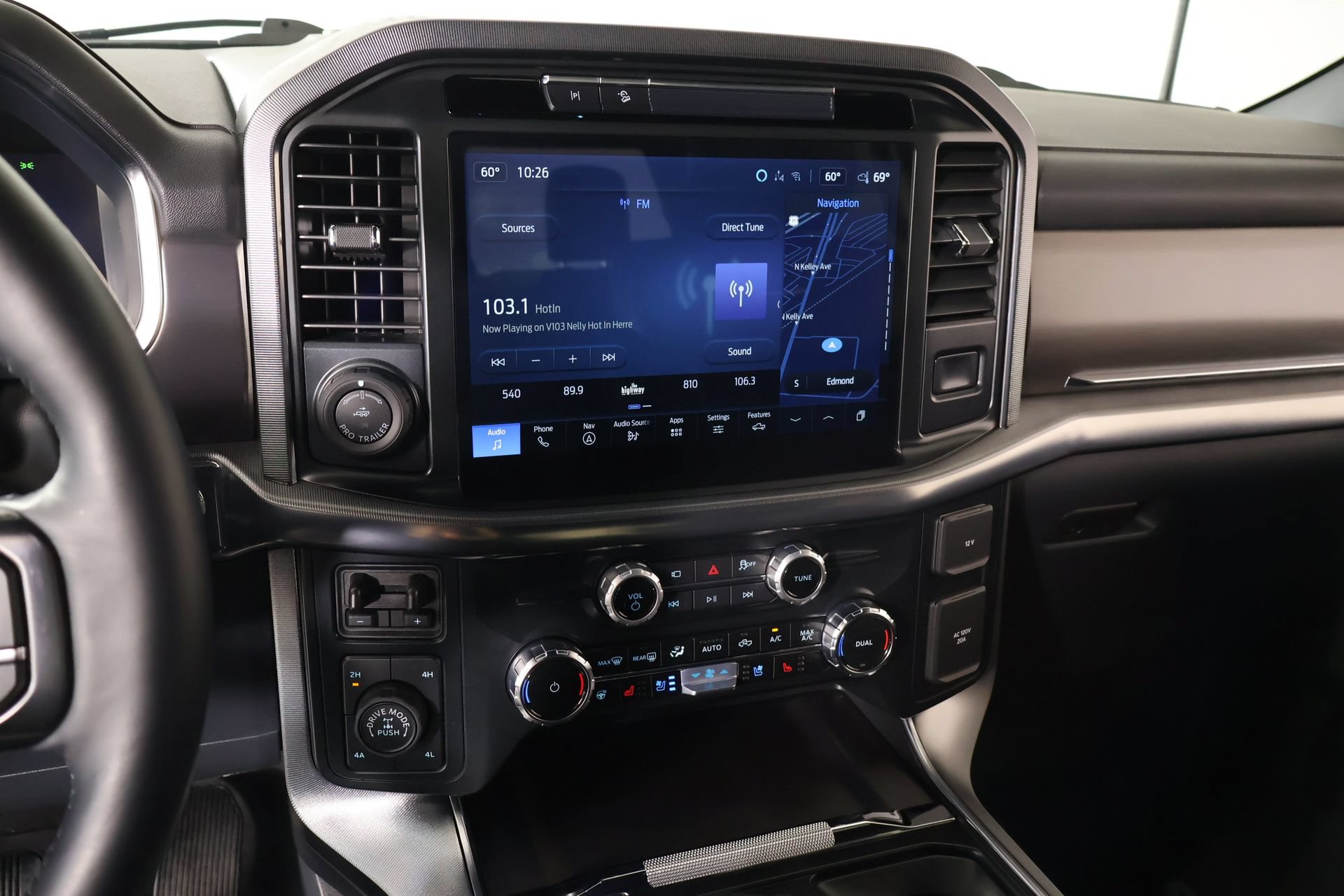 Certified 2025 Ford F150 Platinum w/ FX4 Off-Road Package AWD/4WD image 5