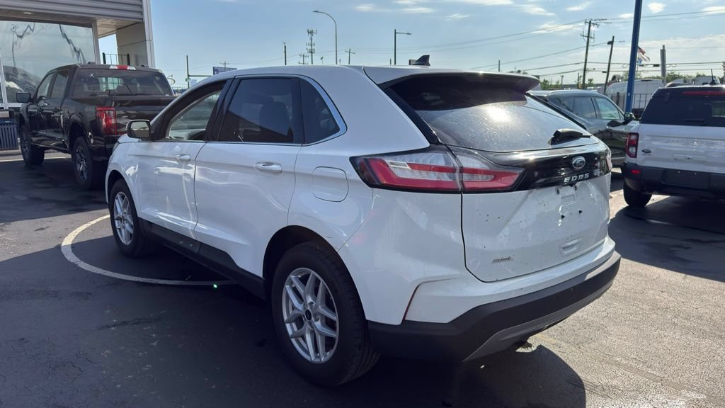 Certified 2023 Ford Edge SEL w/ Convenience Package AWD/4WD image 5