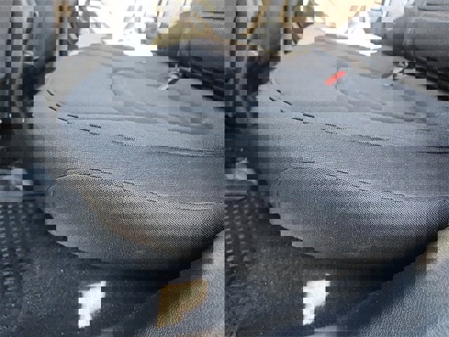 Used 2019 Jeep Renegade Latitude w/ Cold Weather Group image 25