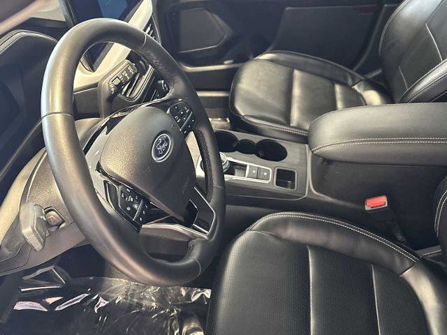 Certified 2024 Ford Escape Platinum image 19