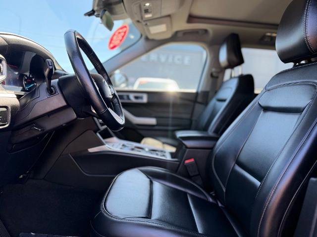 Certified 2023 Ford Explorer XLT w/ Equipment Group 202A AWD/4WD image 21
