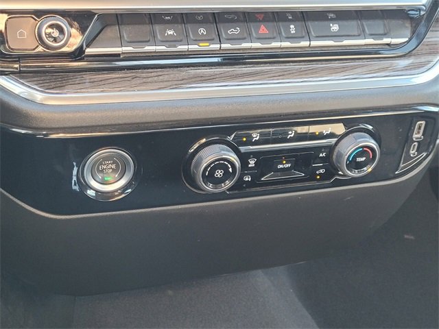 Used 2023 Chevrolet Silverado 1500 LT image 20