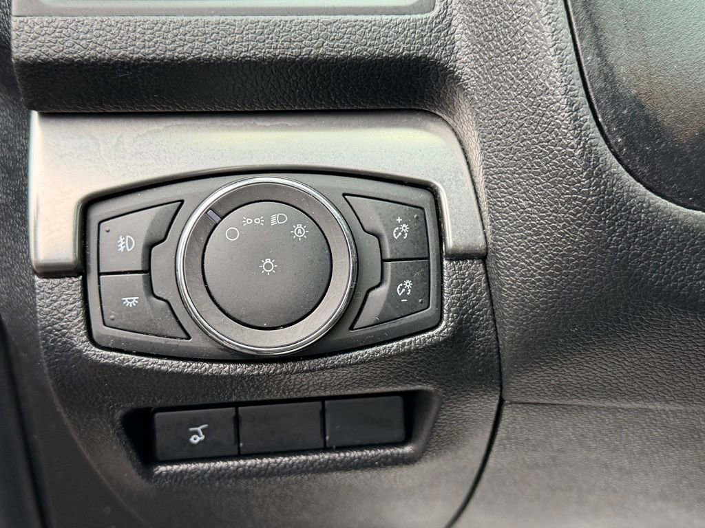 Certified 2019 Ford Explorer XLT w/ Equipment Group 201A image 14
