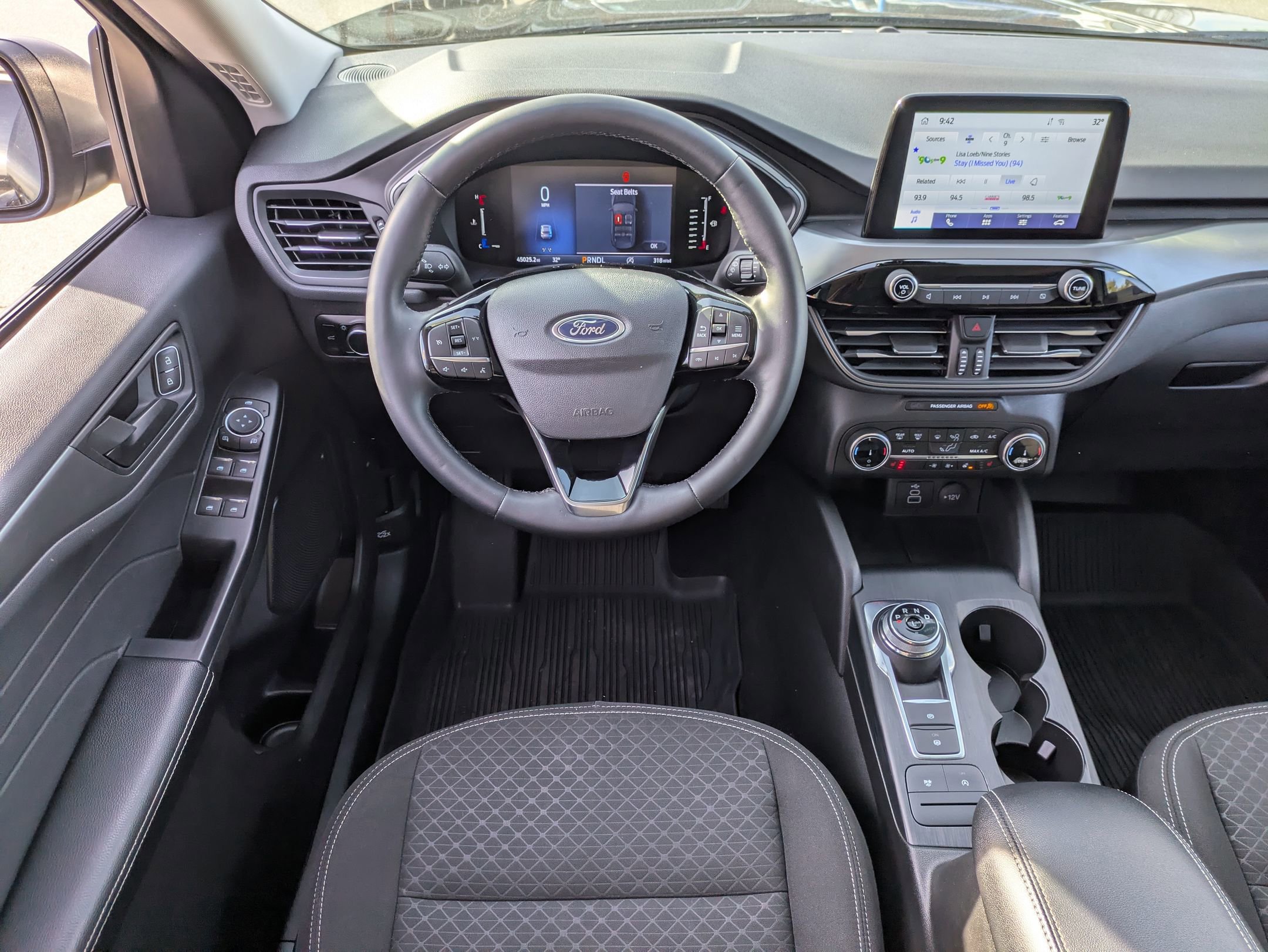 Certified 2024 Ford Escape Active w/ Cold Weather Package image 32