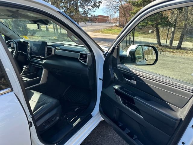 Used 2023 Toyota Tundra Limited AWD/4WD image 16